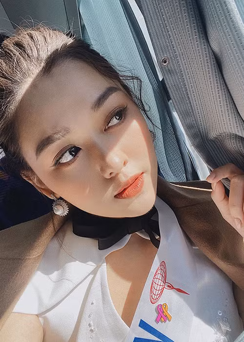 Dựa vào kết quả top 15 trong chung kết, giám khảo sẽ tiếp tục chọn ra top 8 của cuộc thi.