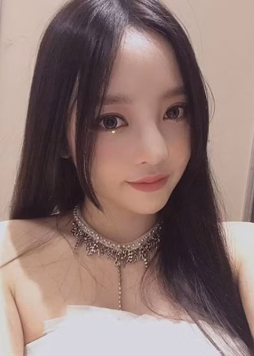 Trước khi qua đời, cô được cho là tự tử bất thành cách đây khoảng 6 tháng.