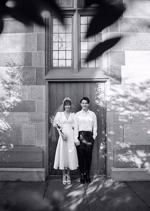 Nhiều người tò mò vì sao Đông Nhi chiếm trọn trái tim Ông Cao Thắng - một công tử nhà giàu.