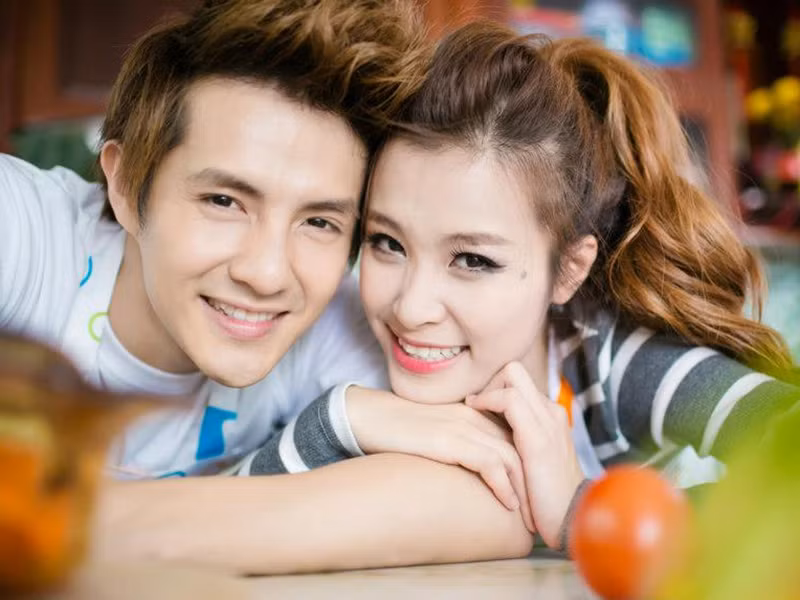 Vi sao Dong Nhi khien Ong Cao Thang si me trong suot 10 nam?