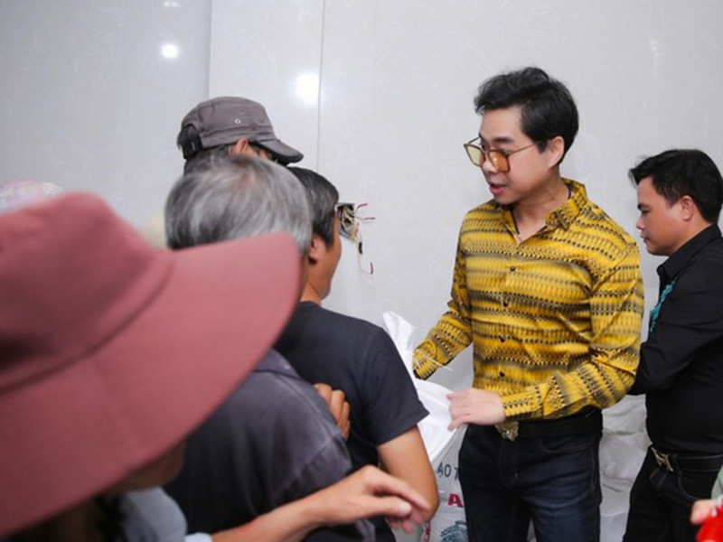 Nam ca sĩ vốn rất sợ hành động của mình sẽ gây phiền phức đến mọi người và khiến lực lượng an ninh vất vả hơn.