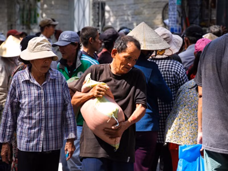 Được biết, trong 19 năm qua, vào dịp sinh nhật, Ngọc Sơn đều có hành động đầy ý nghĩa, tặng quà cho bà con nghèo ở TP HCM.