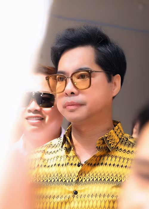 Ngọc Sơn gửi lời xin lỗi và cảm ơn chân thành nhất tới hàng xóm và chính quyền địa phương đã tạo điều kiện để anh làm từ thiện.