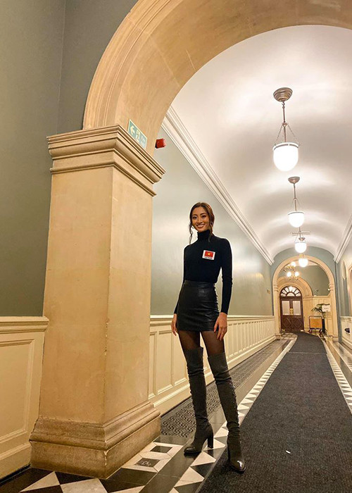 Chuyên trang sắc đẹp Missosology vừa dự đoán top 20 Miss World 2019 - Hoa hậu Thế giới 2019. Trong danh sách, Lương Thùy Linh xếp ở vị trí thứ 6.