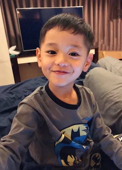 Không chỉ cư dân mạng, sao Việt cũng yêu mến bé Gia Huy.