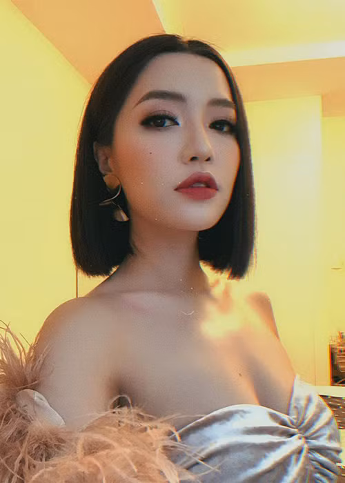 Dù tuổi đời còn trẻ nhưng Bích Phương lại có lượng fan hùng hậu.