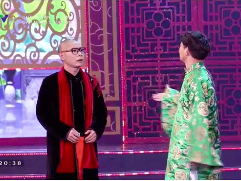 Cho rằng “cô Đẩu” hóa thân vào Đặng Lê Nguyên Vũ, nhiều khán giả tỏ ra khó chịu với nhân vật này. “Lấy hình ảnh của ông Đặng Lê Nguyên Vũ ra làm trò cười cho 1 chương trình như vậy là khó chấp nhận”, một khán giả nêu ý kiến.