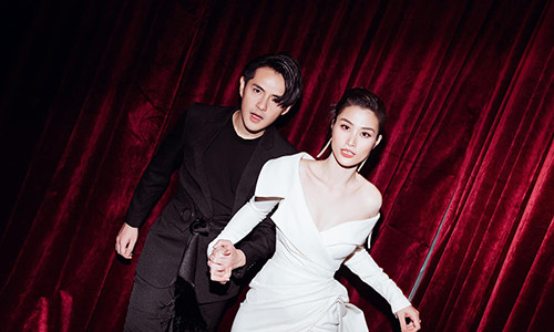 Dam cuoi Dong Nhi - Ong Cao Thang: Thue 10 biet thu cao cap phuc vu le cuoi