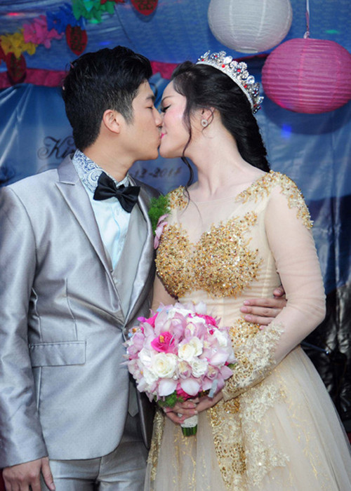 Nhật Kim Anh và Bửu Lộc kết hôn năm 2014. Tuy nhiên, chỉ sau 2 năm chung sống, cả hai bí mật ly hôn.