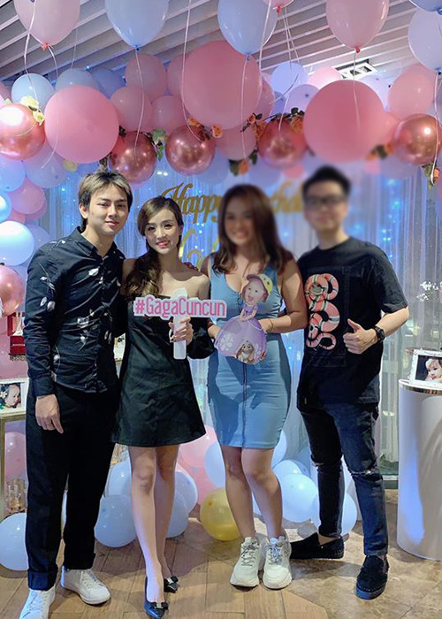 Trong ngày sinh nhật của con gái, Cindy Lư chia sẻ: "Cám ơn 2 con đã đến thế giới này, đến với mẹ, điều tuyệt vời nhất trên đời này".