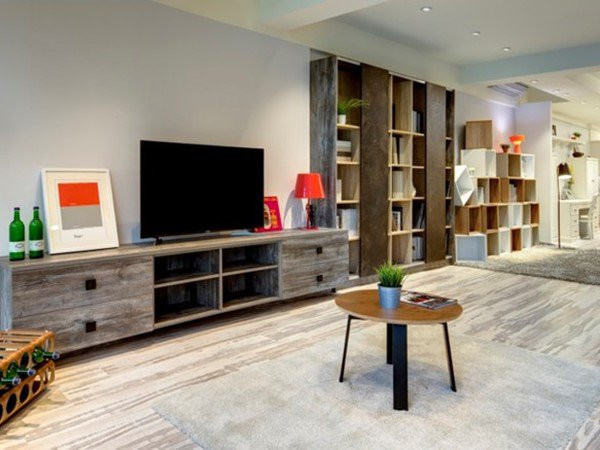 Không sử dụng tường ngăn cùng cách chọn nội thất trang nhã, ấm áp khiến nhiều người cảm giác như đang lạc vào một quán café lãng mạn.