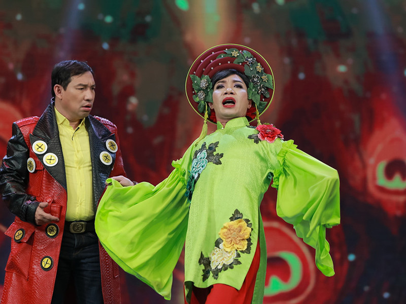 Công Lý đóng vai Bắc Đẩu trong 16 mùa Táo quân.