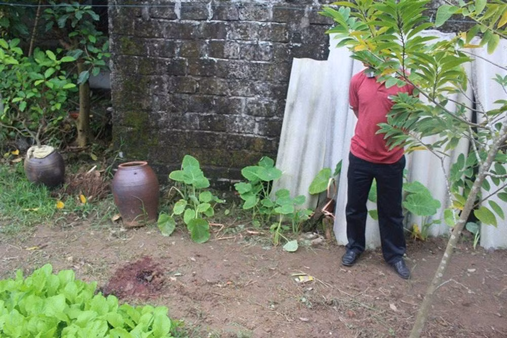 Phut trai long cua nguoi me 3 con sat hai chu thau xay dung luc rang sang-Hinh-2