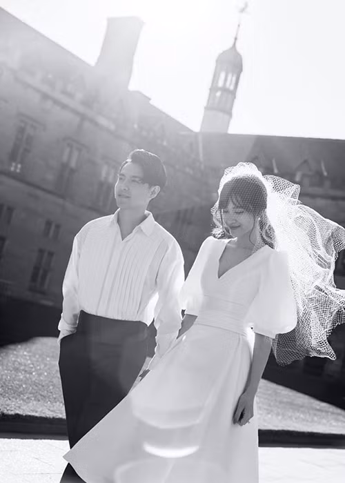 Đông Nhi cùng Ông Cao Thắng phát hành ca khúc "Ngày đôi ta là của nhau" sau 4 năm cho ra mắt "Ta là của nhau" như một dấu ấn khi cả hai chuẩn bị bước vào giai đoạn mới.