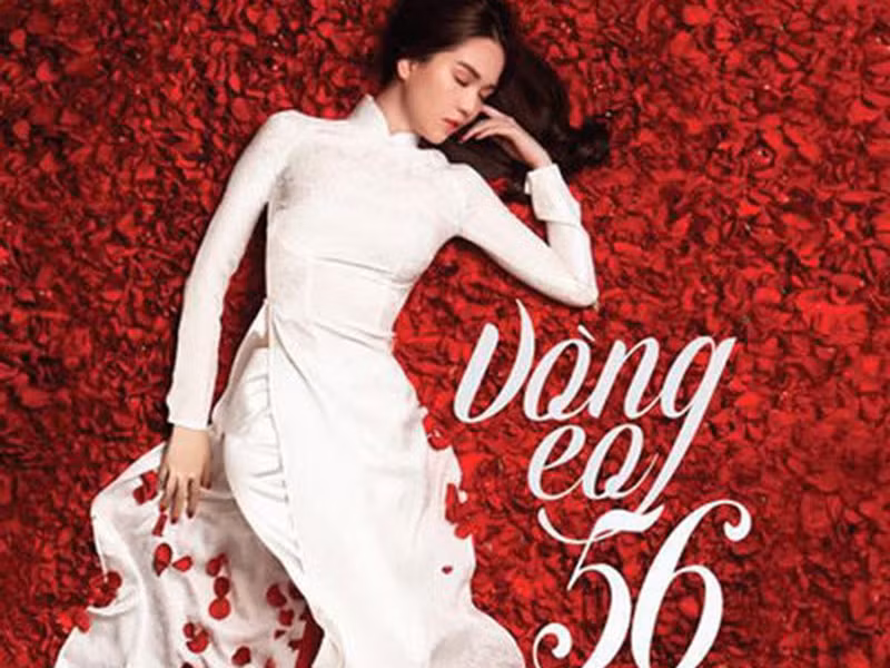 Ngọc Trinh còn “tạo sóng” khi đóng phim. Năm 2016, phim về cuộc đời của cô mang tên “Vòng eo 56” gây ồn ào bởi những sự việc bên lề hơn diễn xuất.