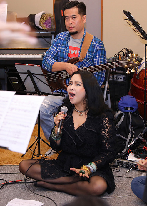 "Chỉ cần giữ bản thân luôn khoẻ mạnh, hạnh phúc và một năng lượng sống tích cực thì tự khắc vẻ đẹp của thanh xuân sẽ quay trở lại", cô chia sẻ. Ảnh: Thể thao Việt Nam