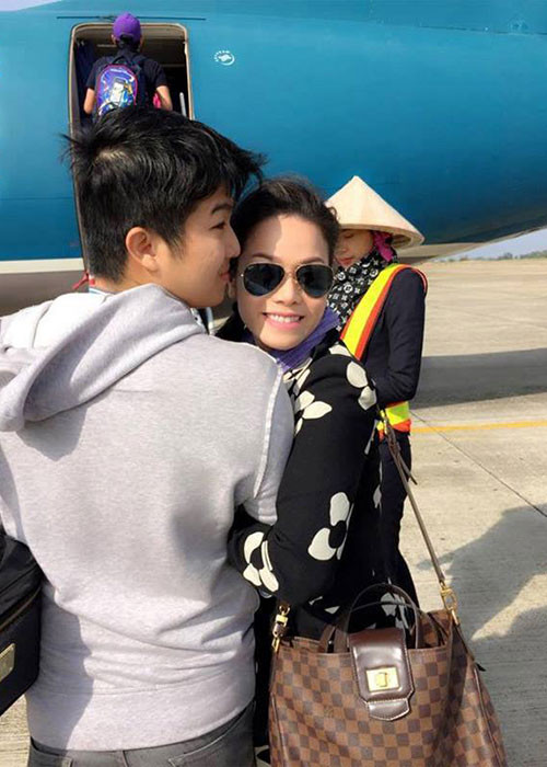 Cuộc hôn nhân giữa Bửu Lộc và Nhật Kim Anh tan vỡ từ cách đây 3 năm nhưng mãi đến tháng 6/2019 cả hai mới công khai.