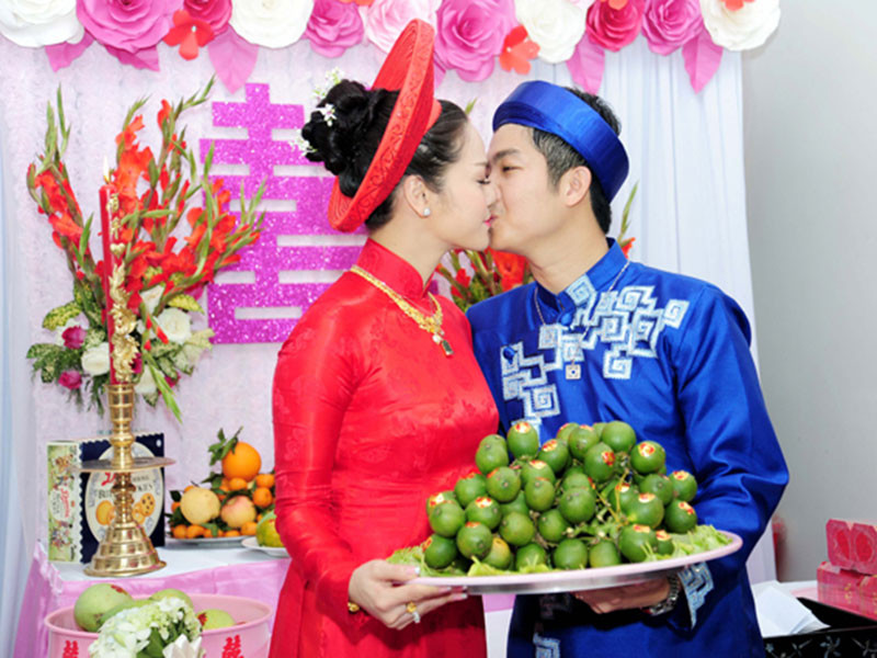 Trước khi ly hôn và gây ồn ào, Nhật Kim Anh và Bửu Lộc từng có khoảng thời gian vô cùng ngọt ngào.