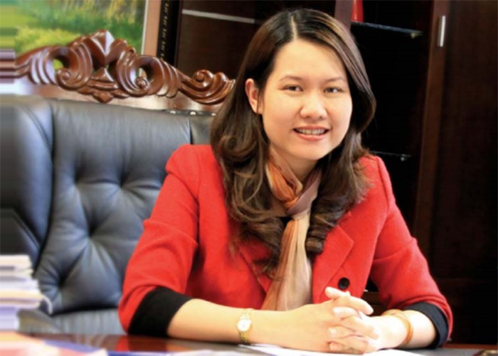  Nguyên nữ Tổng giám đốc Oceanbank tài năng xộ khám: Thời còn làm việc tại ngân hàng Thương mại cổ phần Đại Dương - Oceanbank, bà Nguyễn Thị Minh Thu đảm nhiệm nhiều cương vị quan trọng như: Phó giám đốc Oceanbank chi nhánh Hà Nội, Phó tổng giám đốc rồi lên làm Tổng giám đốc Oceanbank, và là thành viên Hội đồng quản trị của ngân hàng Oceanbank. 