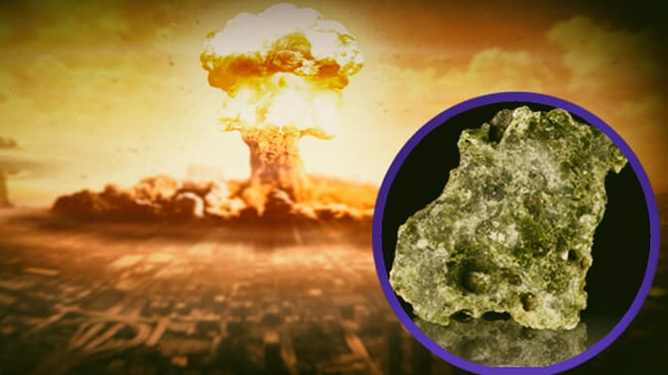 Tuy nhiên, sau đó một lời giải thích rất hợp lý đã được đưa ra: những mảnh thủy tinh này đã được hình thành do các tác động của tiểu hành tinh/ sao chổi/ thiên thạch khổng lồ. Những tác động này chắc chắn sẽ phù hợp với các định luật vật lý, và chúng dễ dàng tạo ra lượng nhiệt khổng lồ cần thiết để nung chảy các tinh thể silicon.