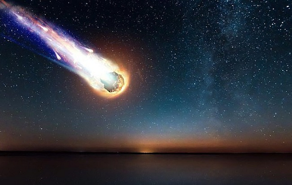 Theo NASA, 2009 JF1 có đường kính ước tính 13 m, chỉ lớn hơn một chút so với xe buýt hai tầng ở Anh. Thiên thạch này dự đoán sẽ bay đến gần Trái đất vào ngày 6/5/2022.