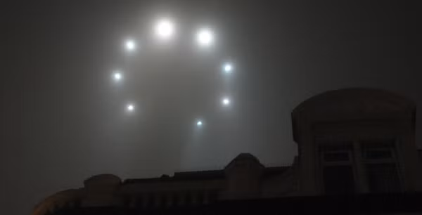 Tại một lễ hội ở Teltown, trên tàu Blackwater, Congalach và toàn bộ đoàn tùy tùng của ông đang vui vẻ thì bỗng nhìn thấy một sinh vật với hình dáng giống con người đang chồm ra giữa không trung.