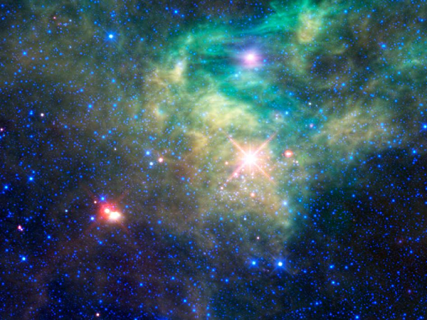 Một giả thuyết nữa nó vẫn còn là một hành tinh non được vây bọc bởi đám mây khí bụi của đĩa tiền hành tinh của sao mẹ. Các nhà nghiên cứu nghiêng về giả thuyết thứ hai, tuy nhiên cũng nhiều người ủng hộ giả thuyết thứ nhất - hành tinh tan rã.