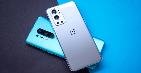 OnePlus 9 Pro có camera chính 48 MP khẩu độ f/1.8, camera góc siêu rộng là cảm biến 50 MP khẩu độ f/2.2. Ngoài ra, cụm máy ảnh còn có ống kính tele 8 MP và cảm biến đơn sắc 2 MP giúp tăng cường khả năng chụp ảnh đen trắng.