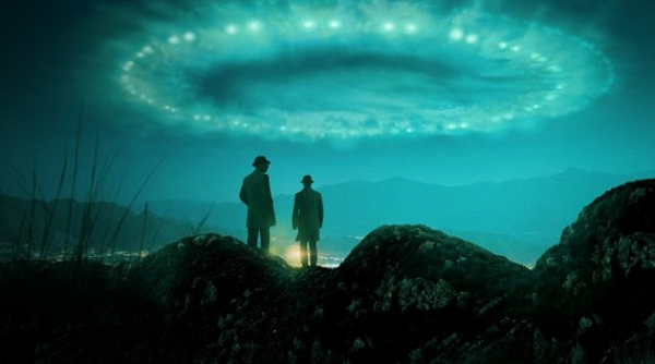 Năm 1952, Không quân Hoa Kỳ đã khởi động một dự án điều tra các hoạt động ngoài Trái Đất mang tên "Blue Book" để nghiên cứu các vật bay không xác định.