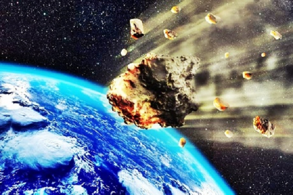 Tiểu hành tinh thứ 2 sẽ tiếp cận Trái đất có tên 2021 YX, có chiều dài khoảng 7m - tương đương với kích thước của một chiếc máy bay thương mại, nhỏ hơn 2021 YQ một chút.