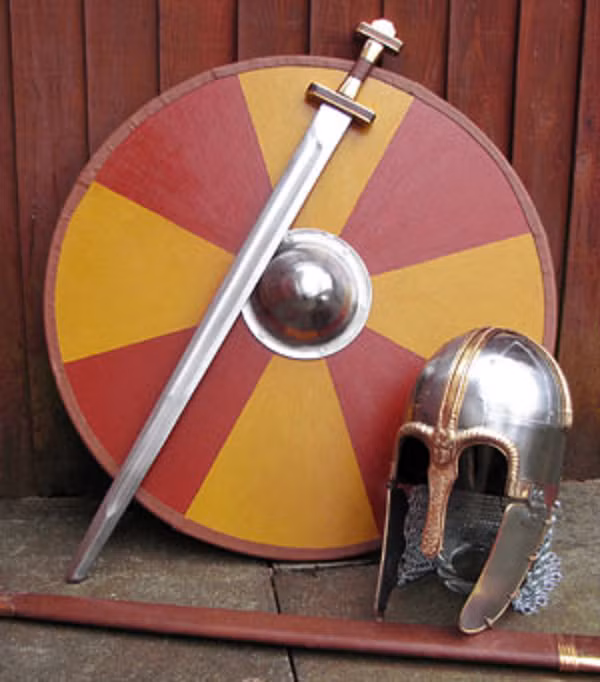 Theo giáo sư Chris Scull - cố vấn chính của dự án, cho biết Renlesham là một "trung tâm quyền lực hoàng gia" của Vương quốc Đông Anglian thời trung cổ mà Raedwald từng trị vì.