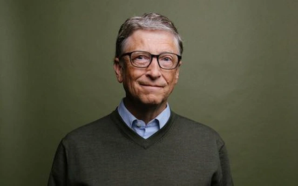 Năm 1989, Bill Gates – người sáng lập nên tập đoàn công nghệ Microsoft tuyên bố: "Chúng tôi sẽ không bao giờ thiết kế một hệ điều hành 32 bit".