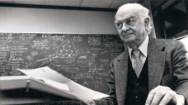 Nhà hóa học từng 2 lần nhận giải Nobel Linus Pauling đã đề xuất ý tưởng của riêng mình cho cấu trúc của DNA. Lý thuyết này sau đó được cho là thiếu sót nghiêm trọng.