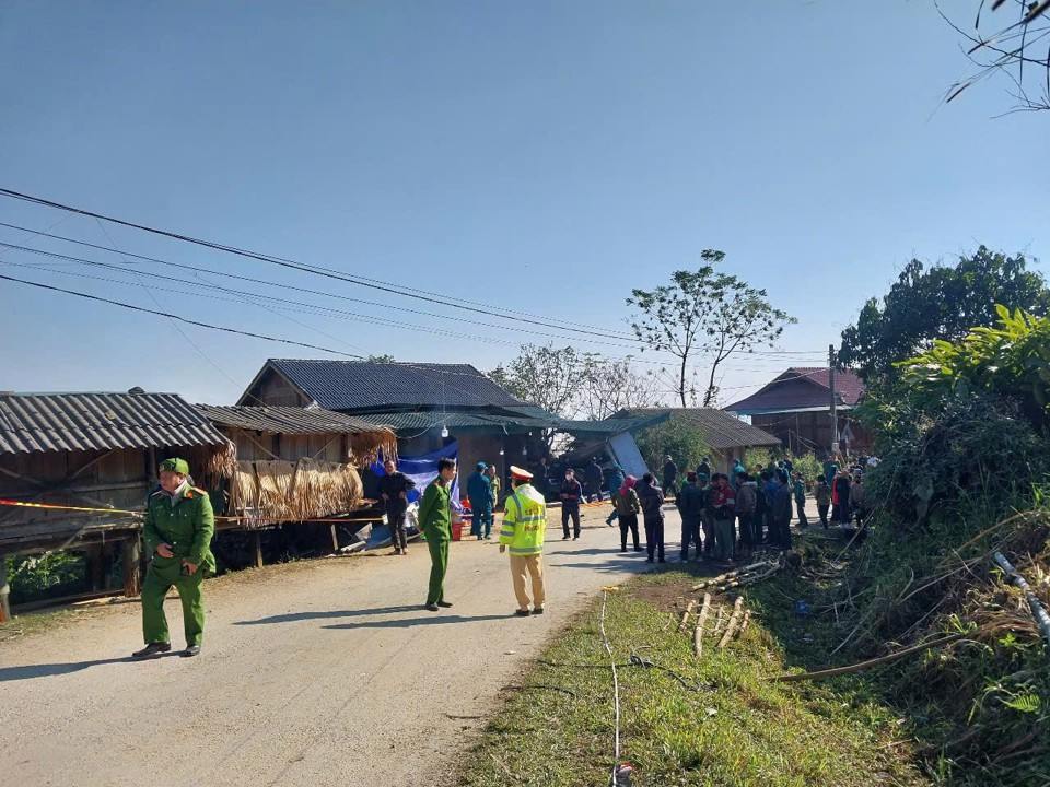 Kết quả nồng độ cồn vụ tai nạn Kỳ Sơn 6 người tử vong - Hình 2 Ket qua nong do con vu tai nan Ky Son 6 nguoi tu vong-Hinh-2