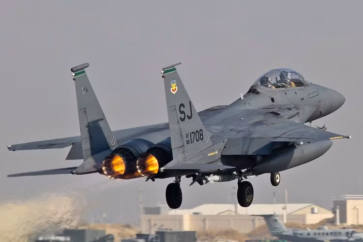 Hiện chưa có bình luận gì từ liên minh do Mỹ dẫn đầu liên quan đến đoạn video này. Theo người phát ngôn của lực lượng Mỹ tại Syria, việc nổ súng vào người dân ở Khirbet Ammo là để “tự vệ” và lực lượng liên minh do Mỹ dẫn đầu đang điều tra sự việc.