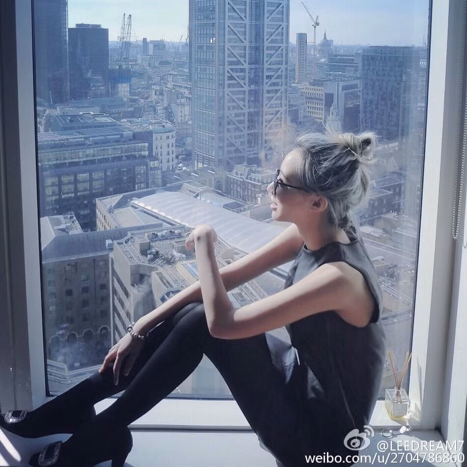 Ngắm cảnh thành phố London từ trên cao.