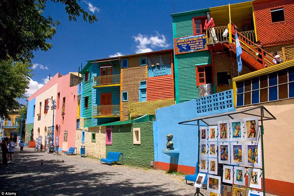 Nhung thanh pho mau me nhat tren the gioi