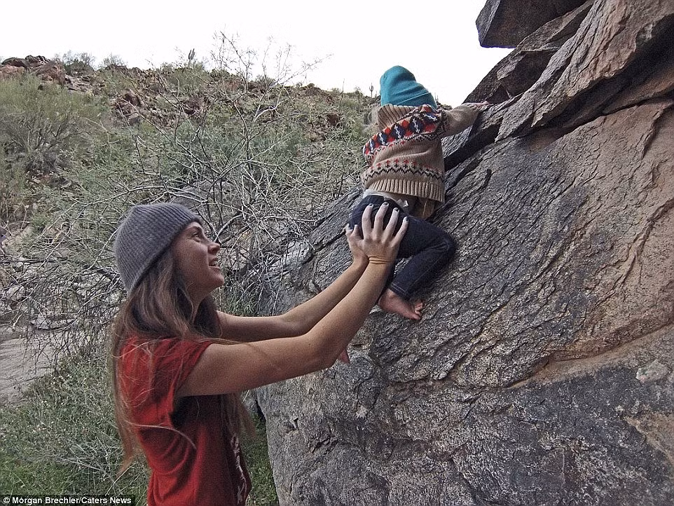 Morgan khuyến khích cậu con trai của cô khám phá mạo hiểm từ khi con rất nhỏ.