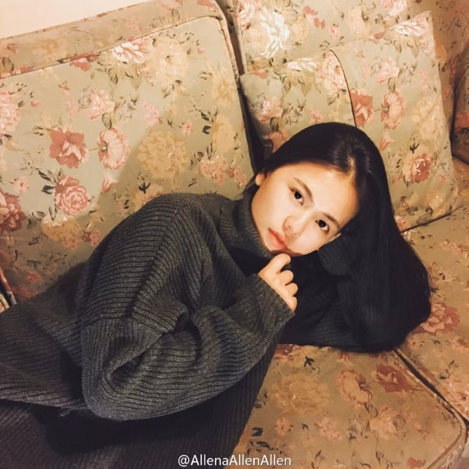 Những bức ảnh của nữ sinh 9X thu hút sự quan tâm rất lớn từ cư dân mạng Trung Quốc.