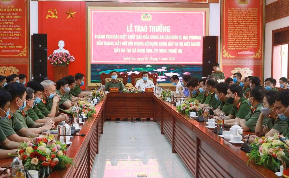 Thuong hon 100 trieu cho luc luong bat giu ke ban chet 2 nguoi