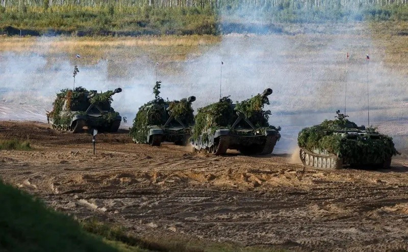 Trang pentapostagma (Hy Lạp) đưa tin vào ngày 31/8, trận đấu của Kiev ở Kursk đã kết thúc! Putin đã ra lệnh điều động “Lữ đoàn gấu” nổi tiếng từ châu Phi đến Kursk để tham chiến. "Lữ đoàn gấu Bắc Cực" là một tổ chức lính đánh thuê của Nga đã có mặt tại Burkina Faso, châu Phi, để bảo vệ tổng thống nước này. Ảnh: Bộ Quốc phòng Ukraine.