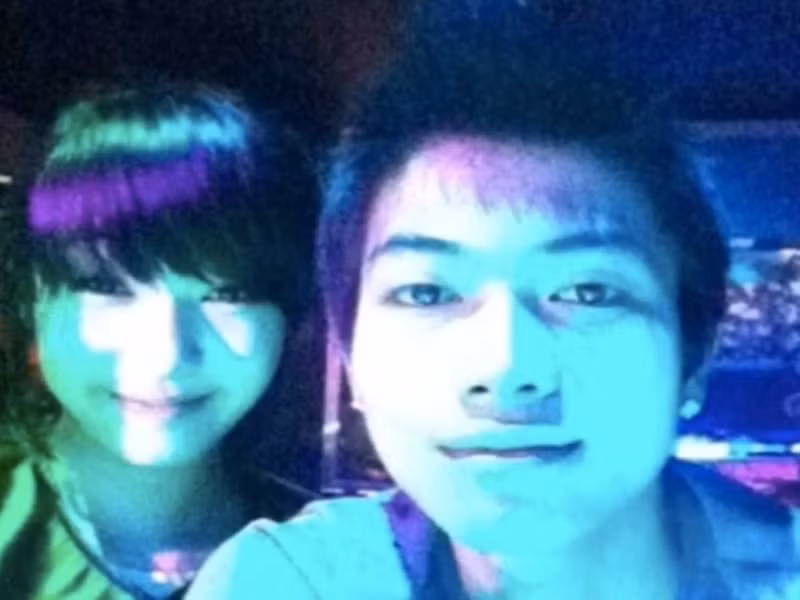 Năm 2009, BigDaddy và Emily hẹn hò. Yêu nhau 1 năm, BigDaddy quay trở lại Nga. Sau đó, cả hai chia tay.