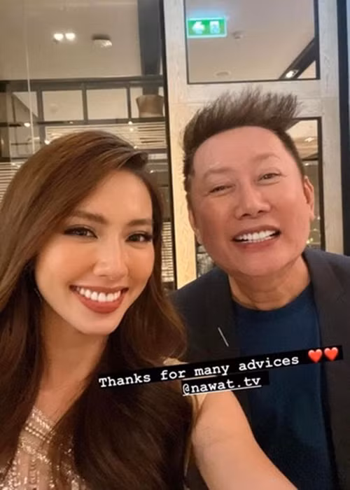 Khi thi Miss Grand International 2021, Thùy Tiên được lòng ông Nawat. Ảnh: FBNV.