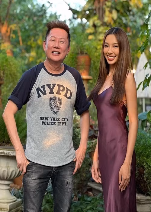 Thuy Tien va Chu tich Miss Grand than the nao truoc tin ran nut?