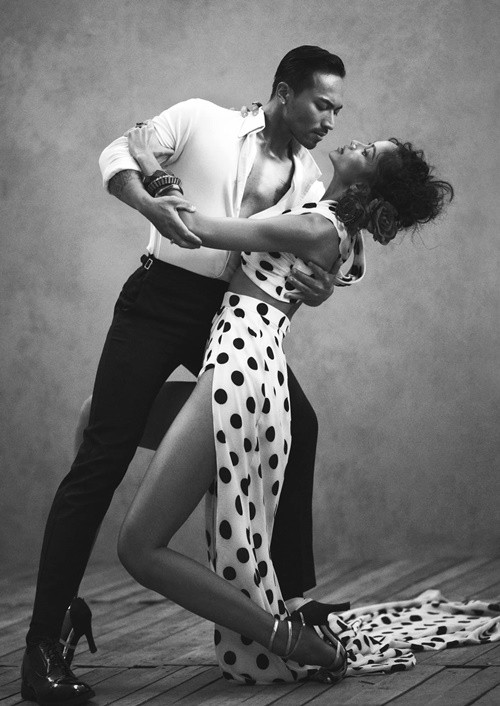 "Sâu bên trong cả hai đều không muốn mở lòng", H'hen Niê chú thích.