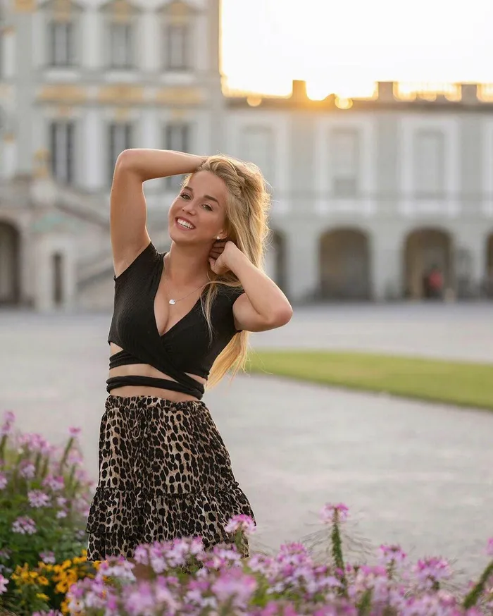 Không chỉ tài năng, cầu thủ này còn có gương mặt xinh đẹp...