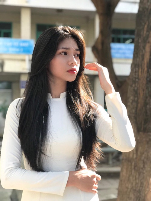 Nàng hậu có nhan sắc đời thường gây ấn tượng. Ảnh: FBNV.