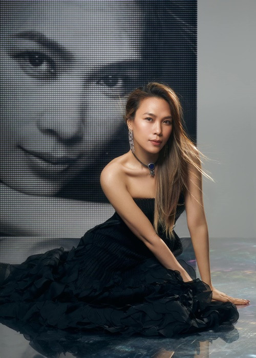 Hình ảnh gợi cảm của Mỹ Tâm luôn thu hút sự quan tâm của người hâm mộ.