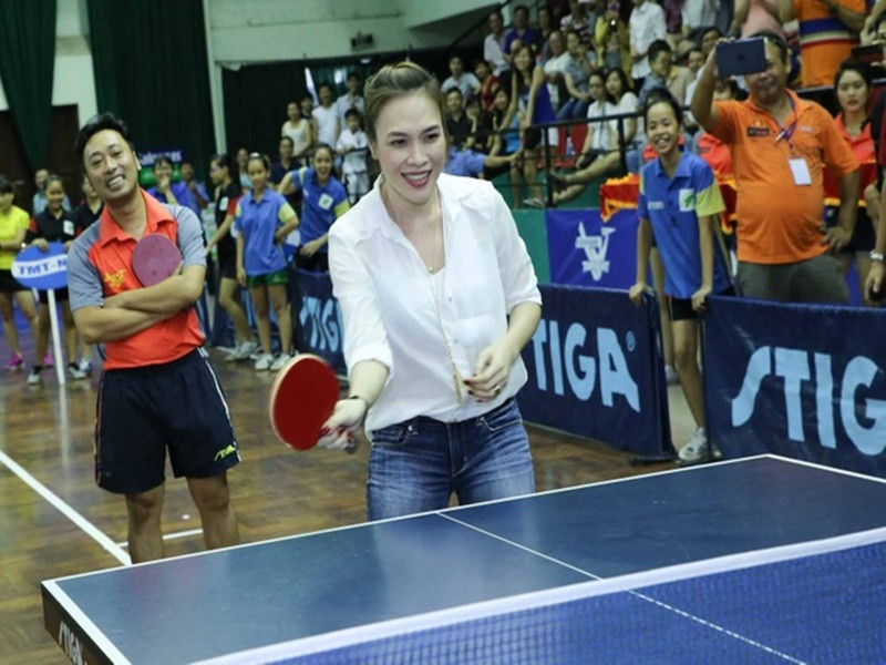 Mỹ Tâm từng được đạo diễn Quang Dũng dạy đánh bóng bàn. Ảnh: Zing.