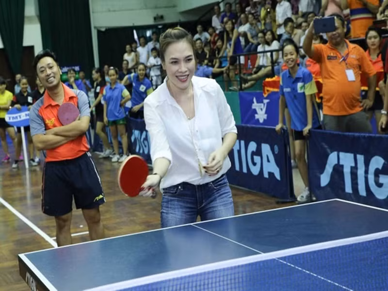 Mỹ Tâm từng được đạo diễn Quang Dũng dạy đánh bóng bàn. Ảnh: Zing.